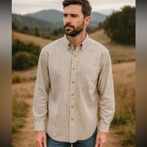 LL Bean Men's wrinkle, resistant trim, fit Checkered Shirt Cream & Black L